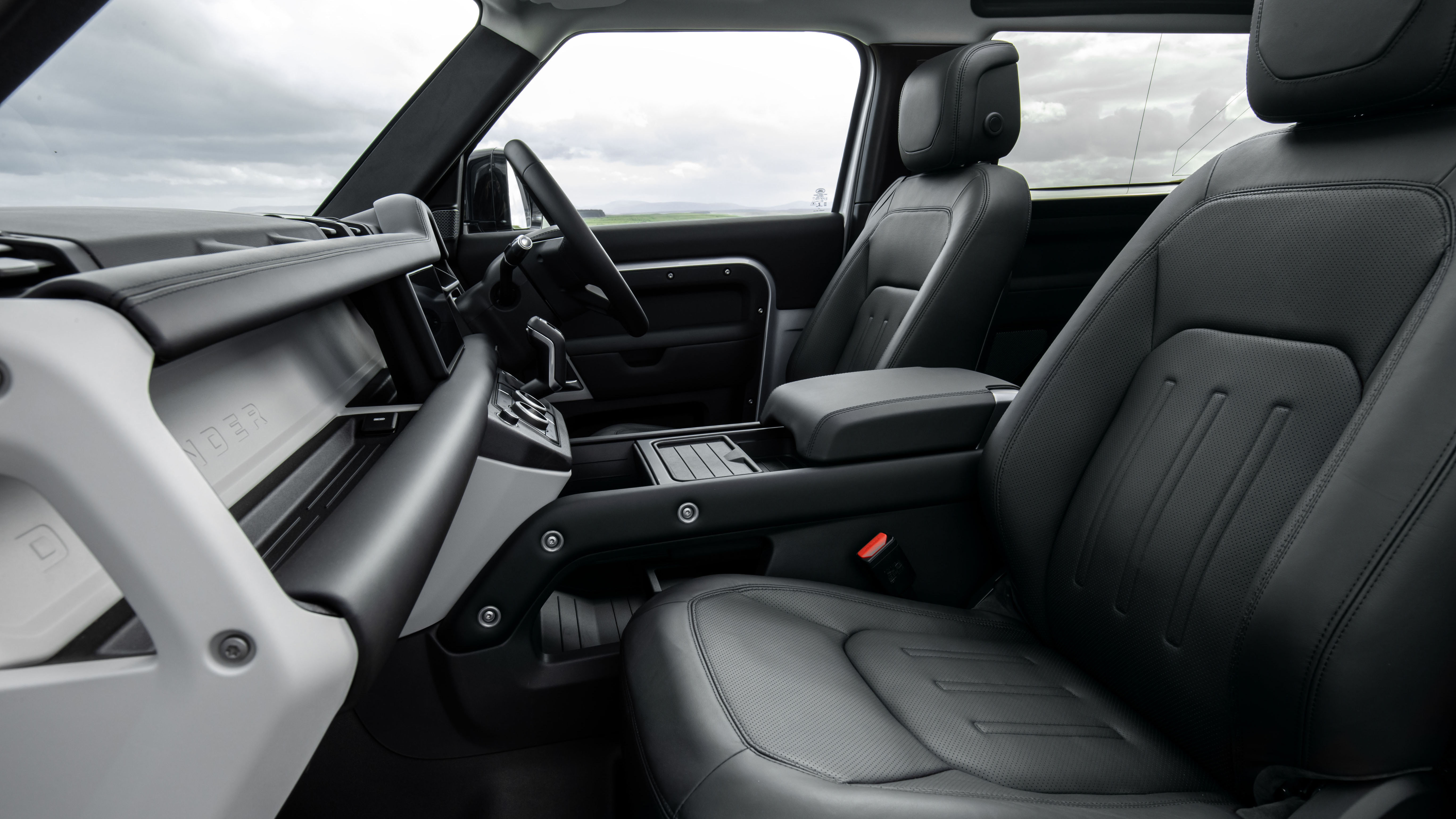 2020 Land Rover Defender 90 - interior and dashboard