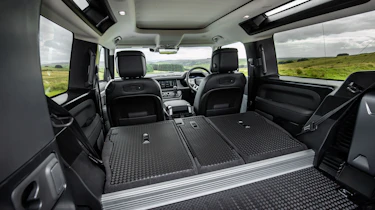 2020 Land Rover Defender 90 - boot space seats folded