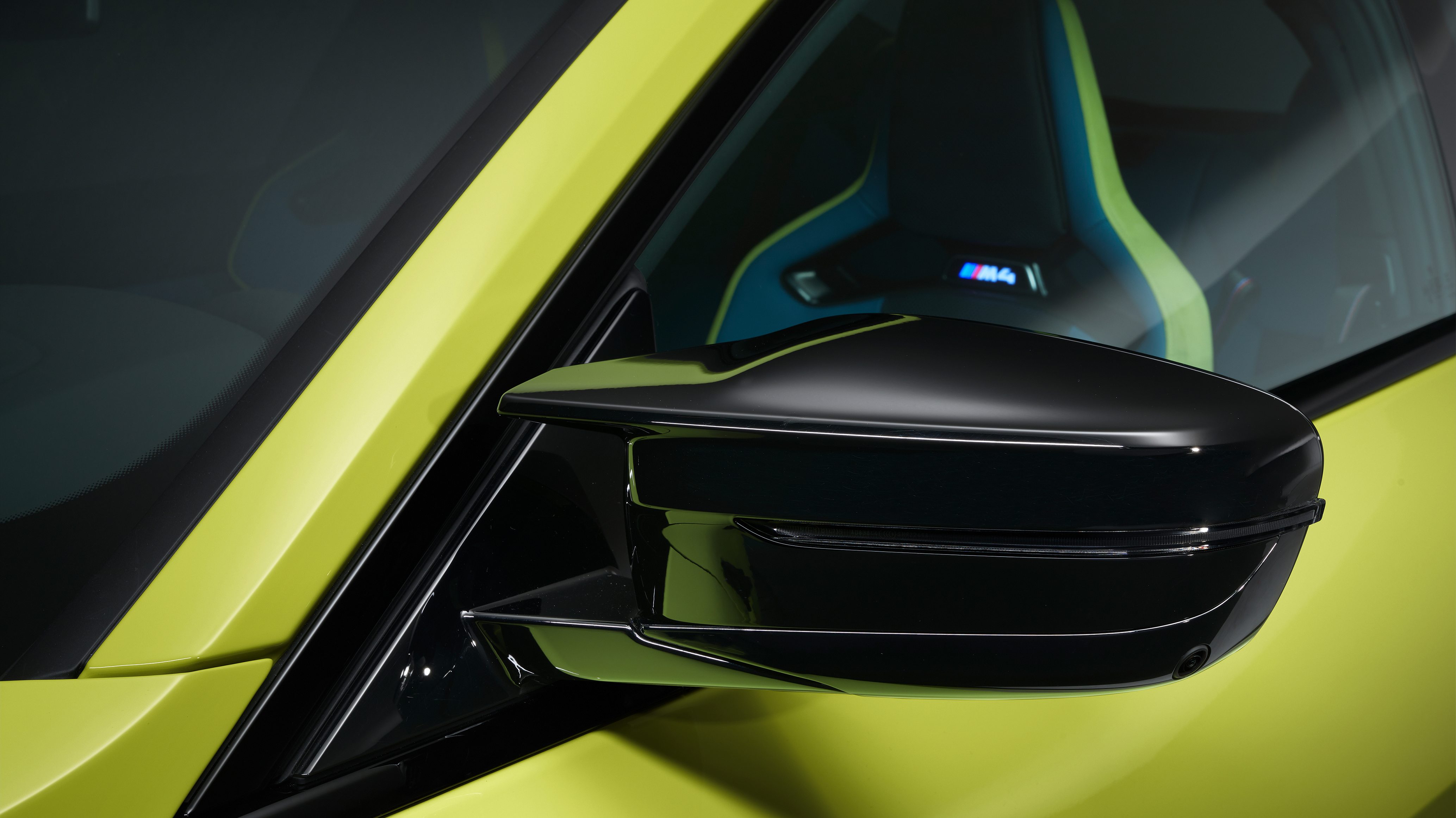 2021 BMW M4 Competition Coupe - wing mirror