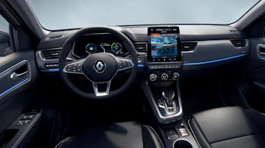 2021 Renault Arkana SUV interior