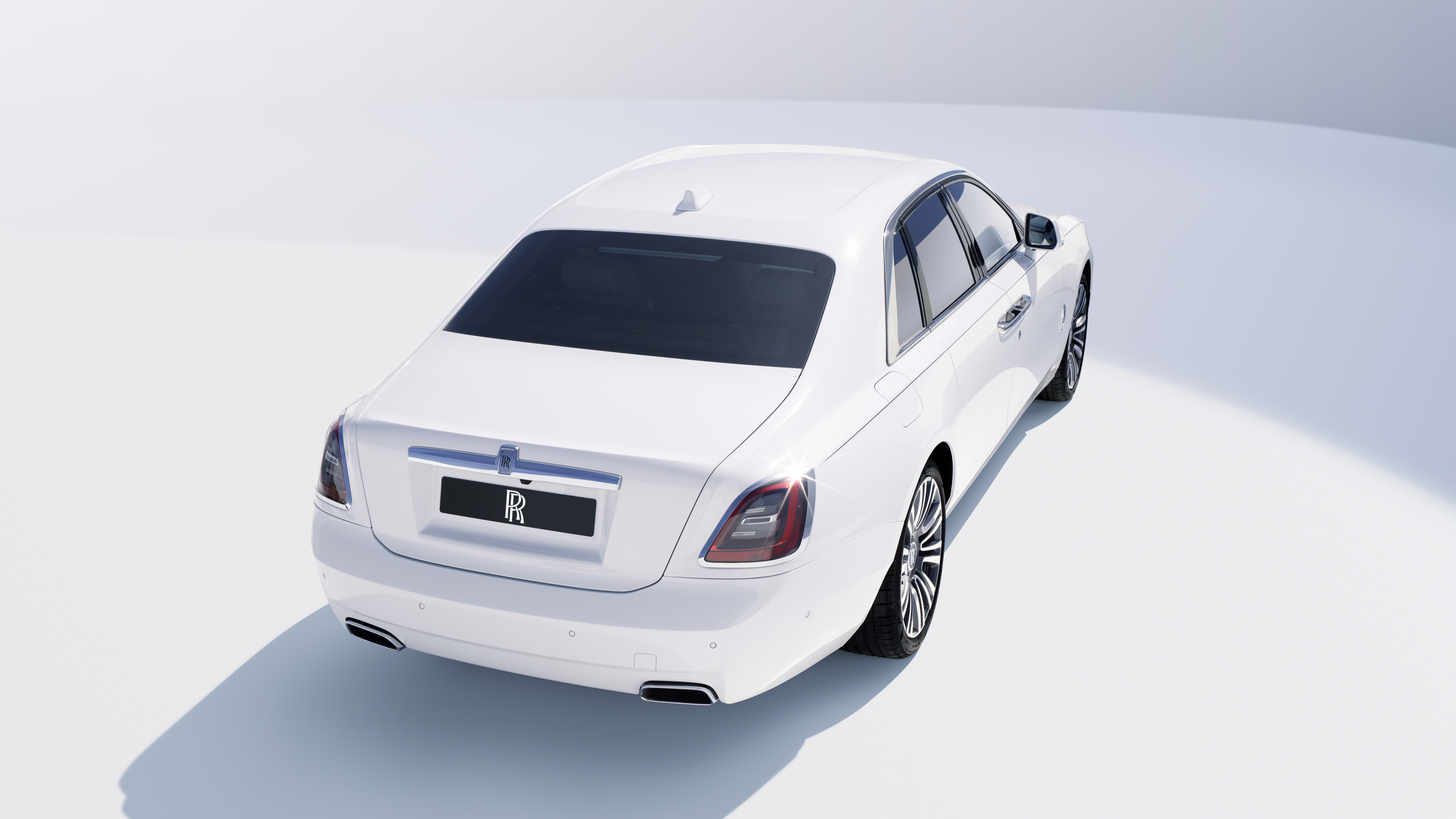 2020 Rolls-Royce Ghost - rear 3/4 static