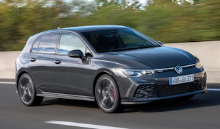 2020 Volkswagen Golf GTD - front 3/4 view