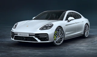 Porsche Panamera Turbo S E-Hybrid front view