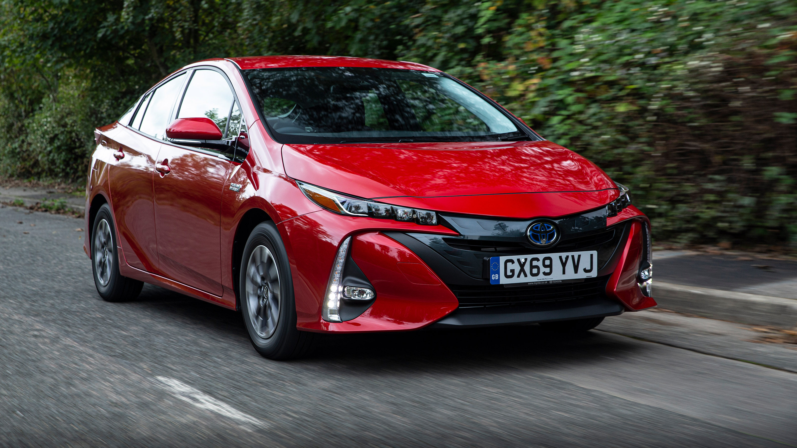 Toyota Prius Plug-in Hybrid hatchback front 3/4 tracking