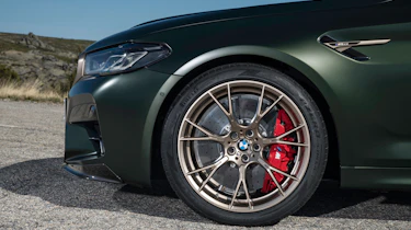 2021 BMW M5 CS - front close-up