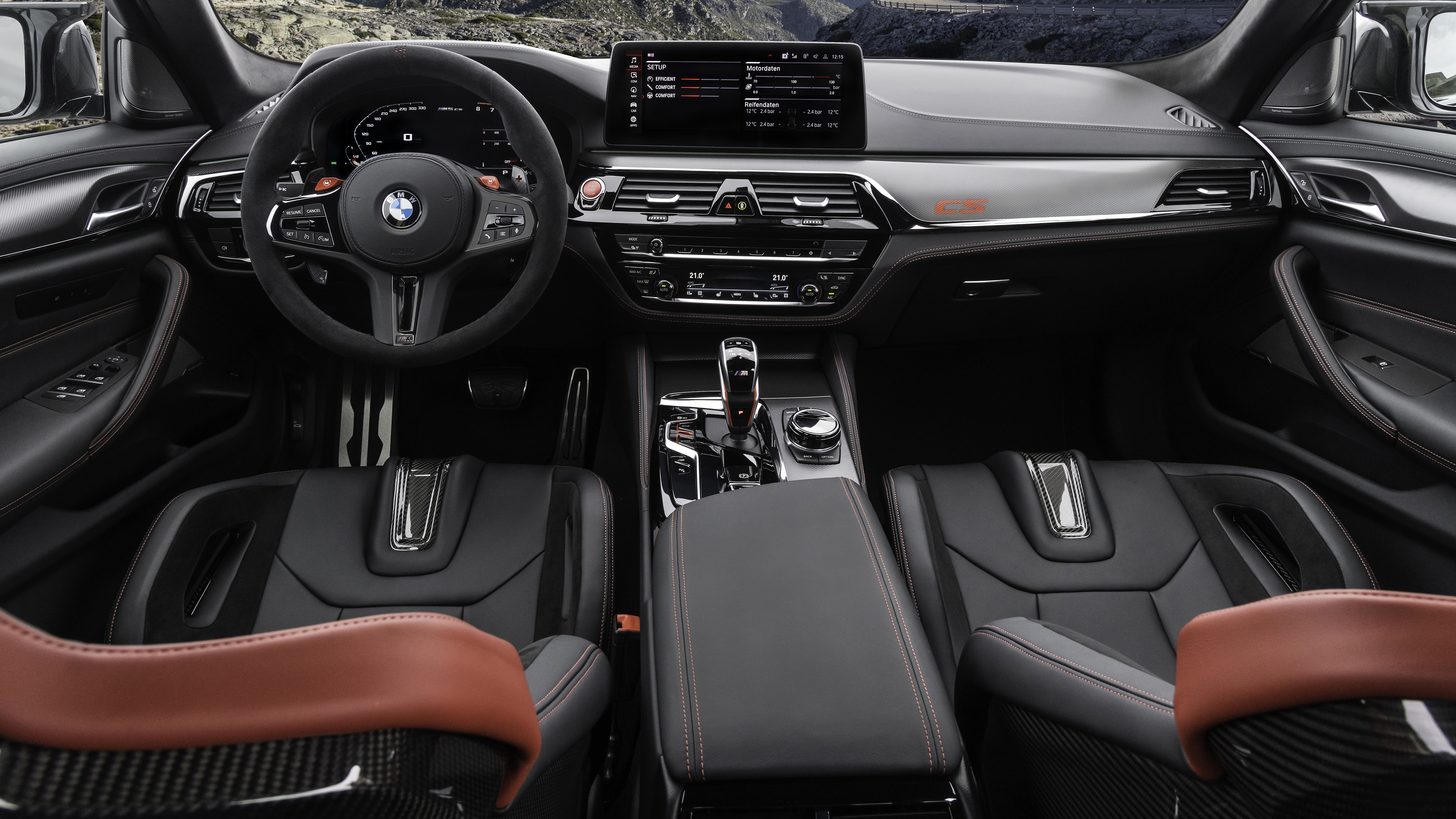 2021 BMW M5 CS - interior