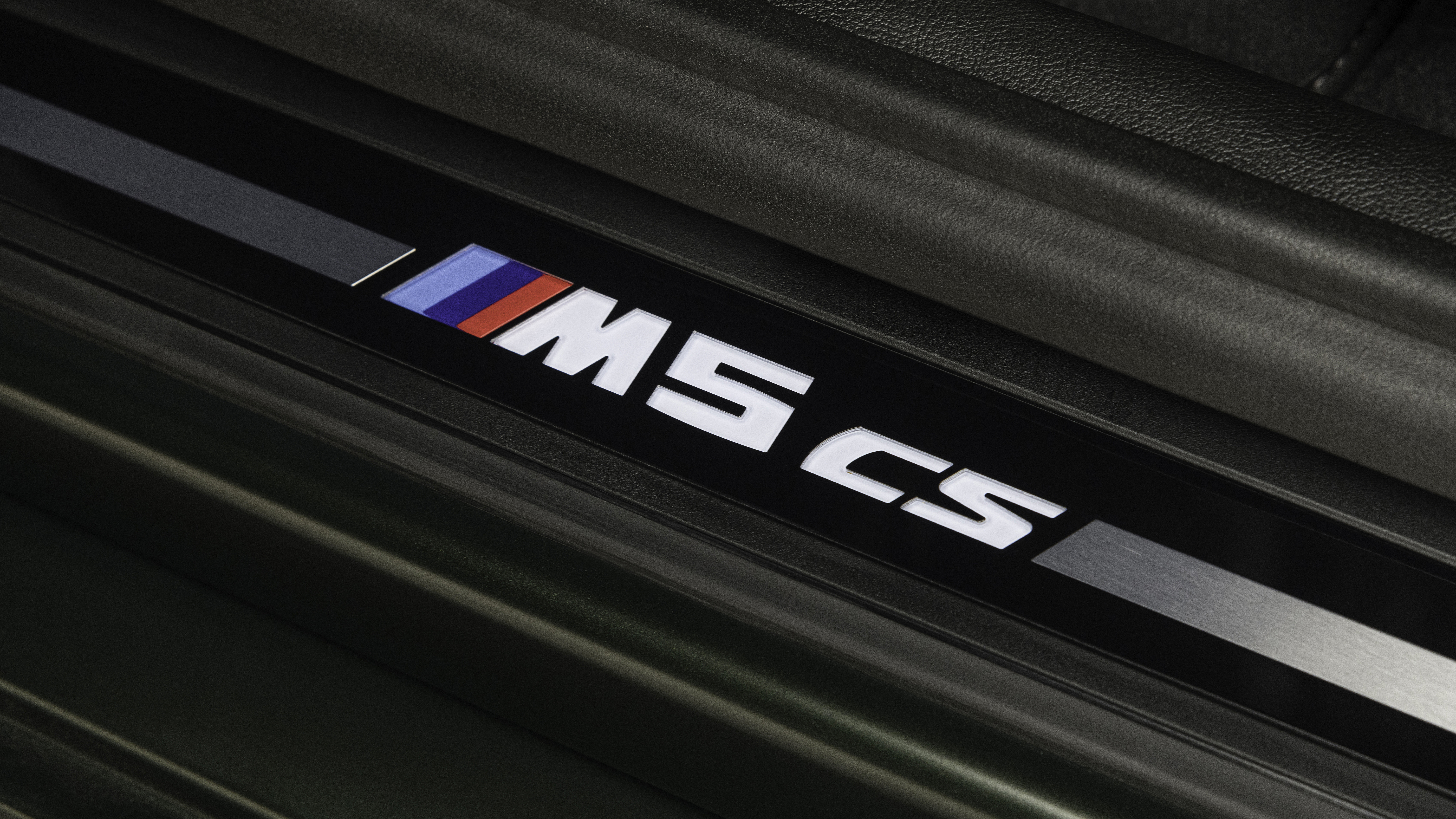 2021 BMW M5 CS - door sils