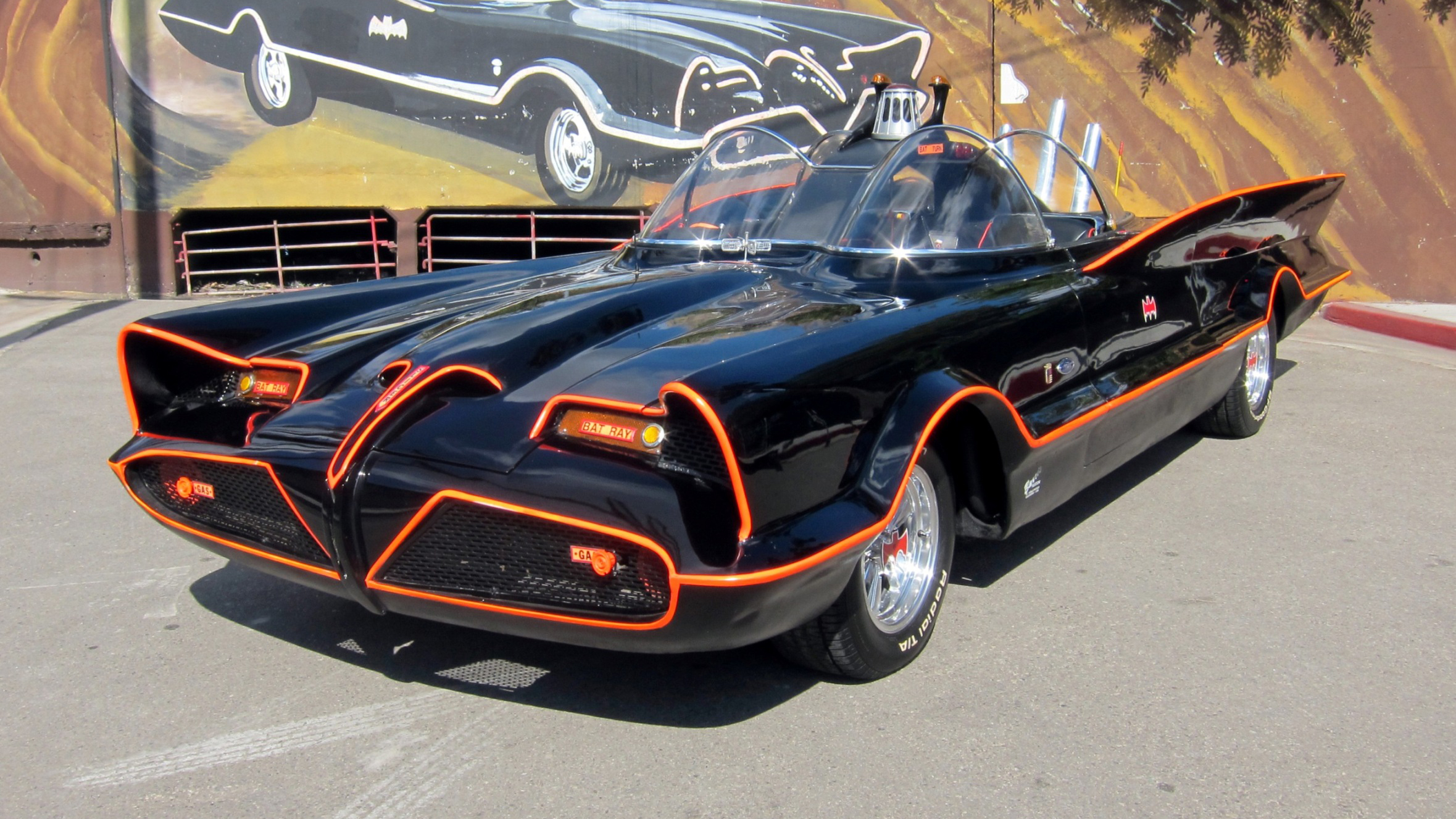 1954 Lincoln Futura – Batman: The Movie 