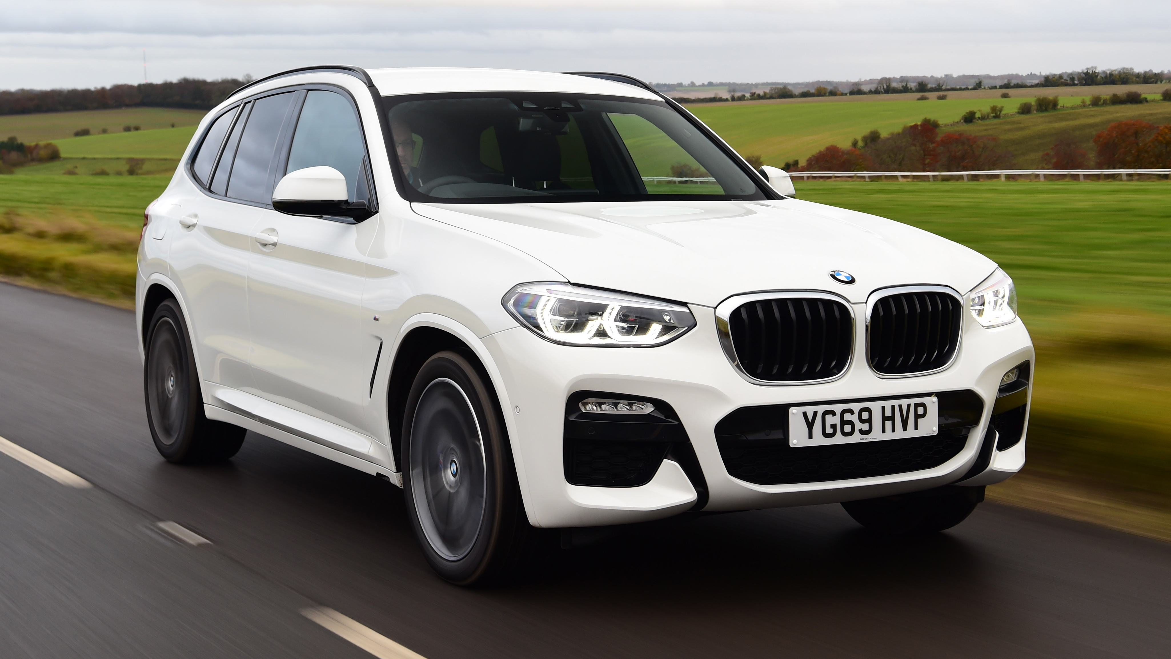 BMW X3 - front 3/4 passing 