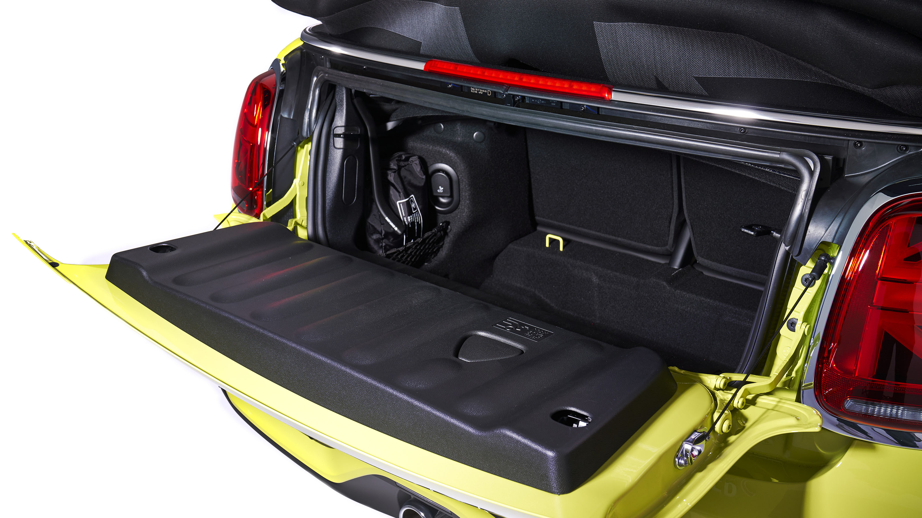 MINI Cooper S convertible boot