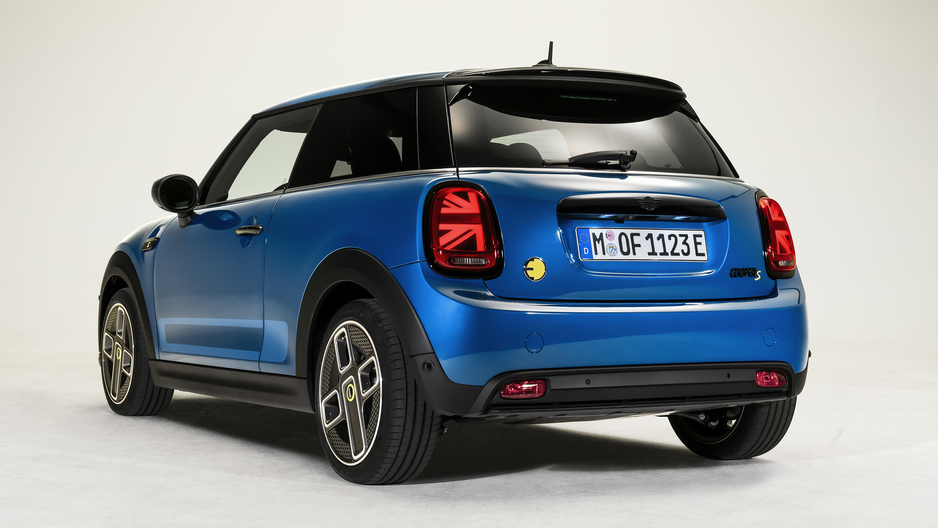 MINI Electric rear