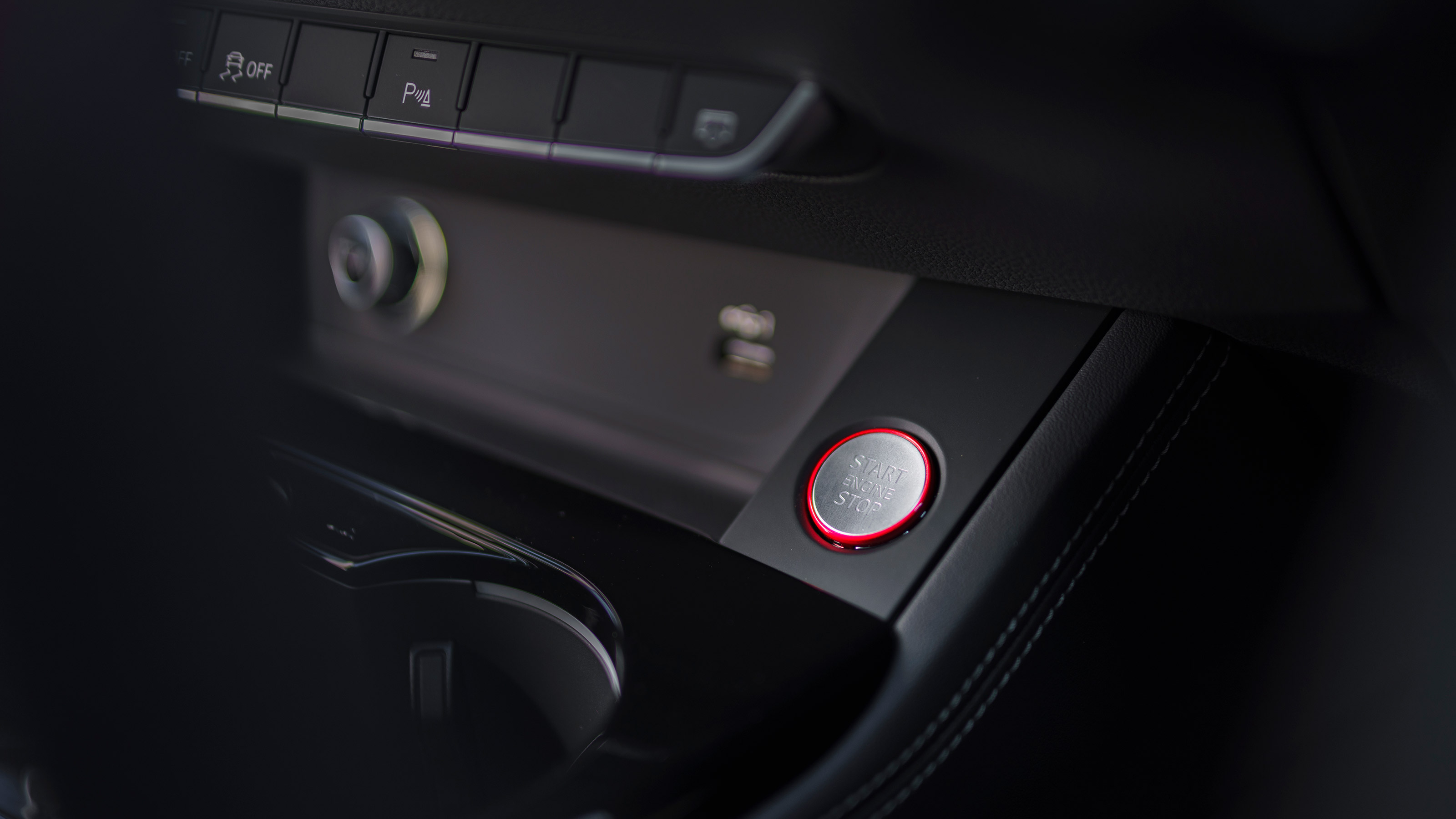 Audi S5 Coupe centre console