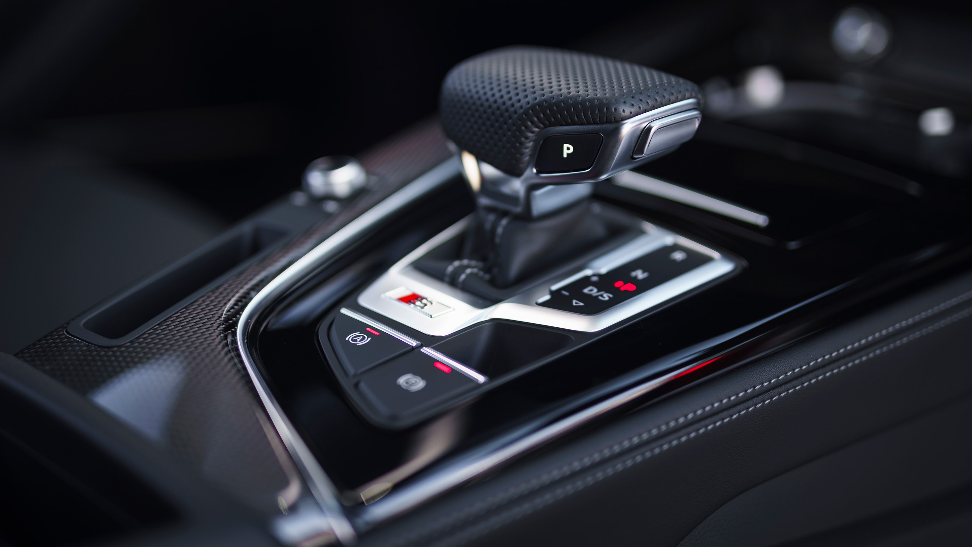 Audi S5 Coupe gear selector