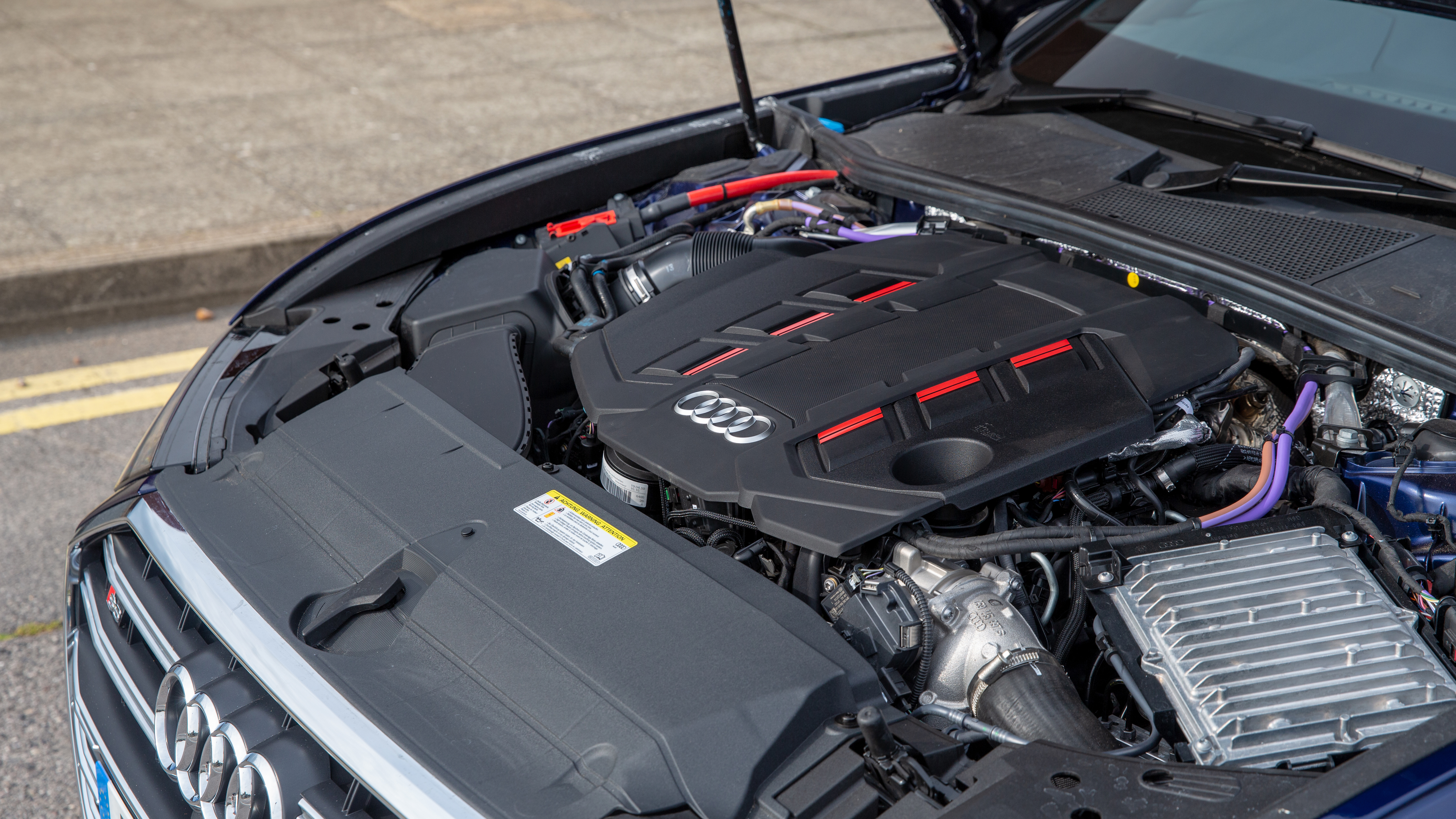 Audi S6 saloon 