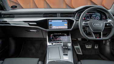 Audi S6 saloon - Interior