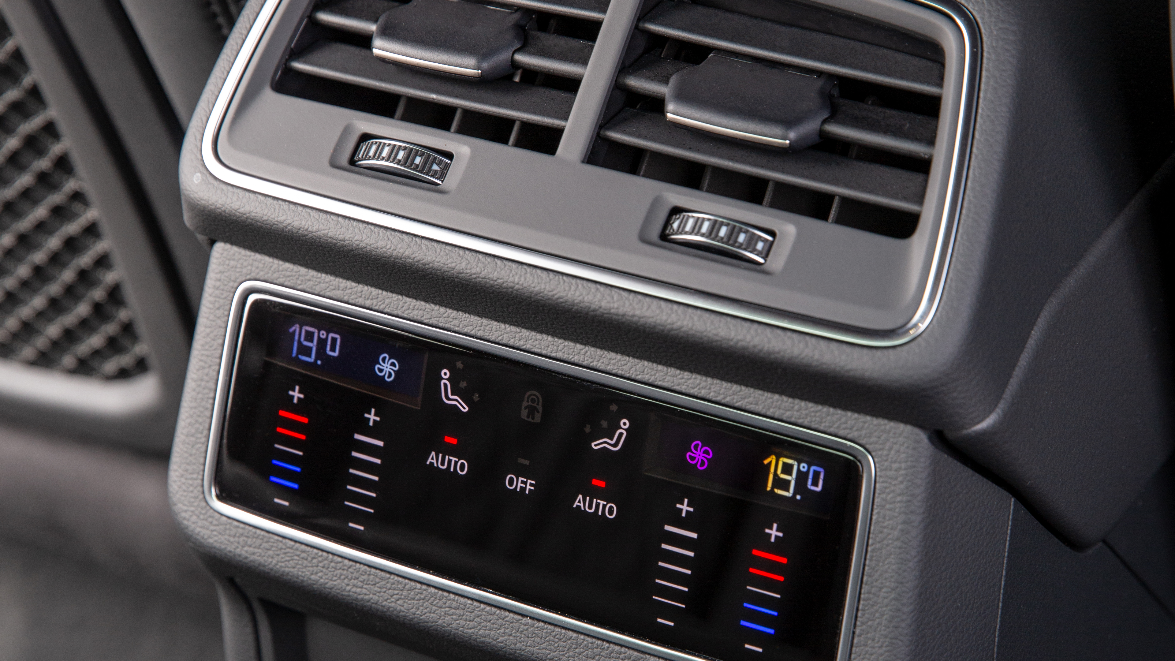 Audi S6 saloon - Interior