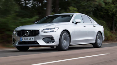 Volvo S90 - front 3/4 view