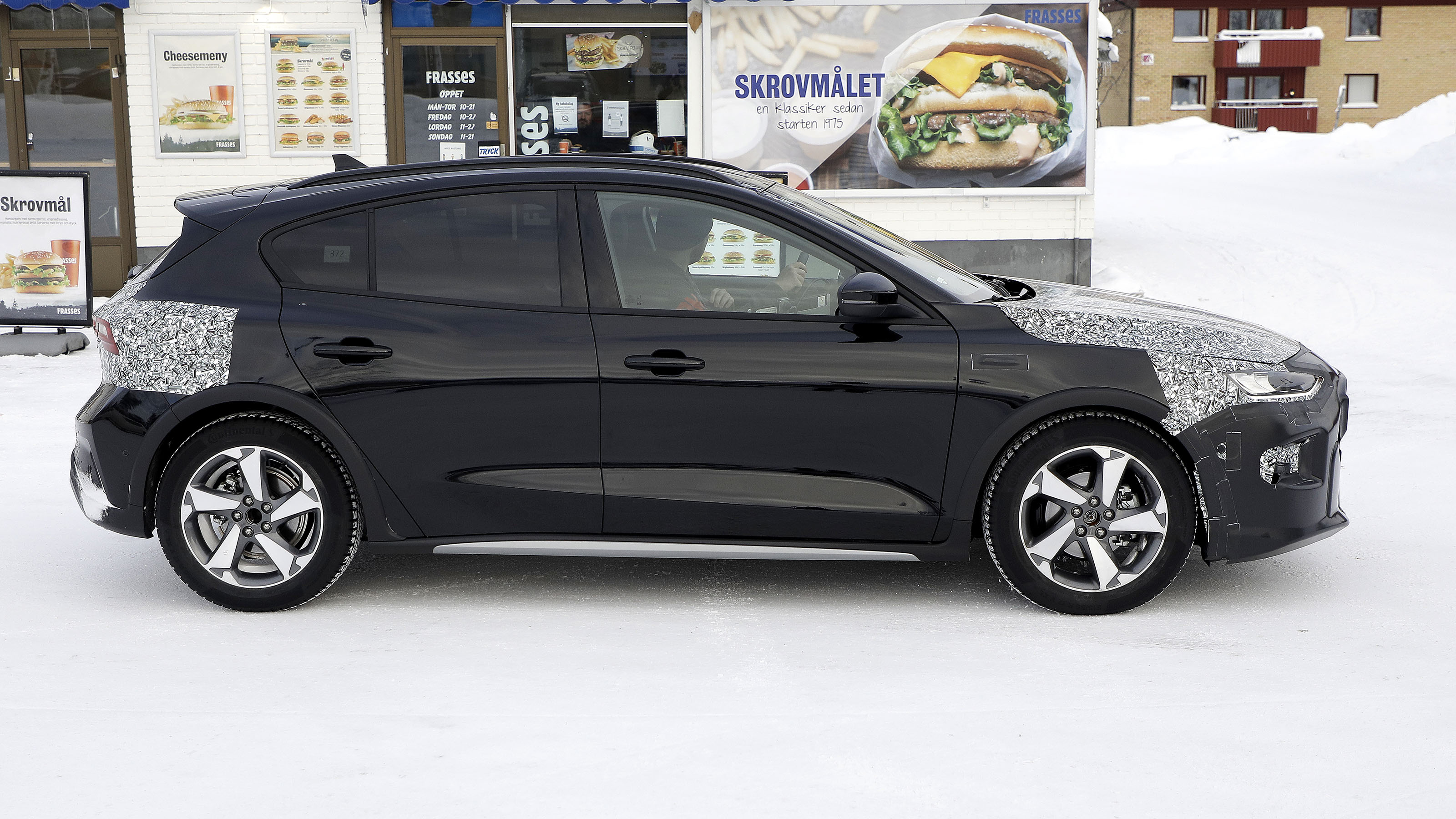 2021 Ford Focus prototype - side