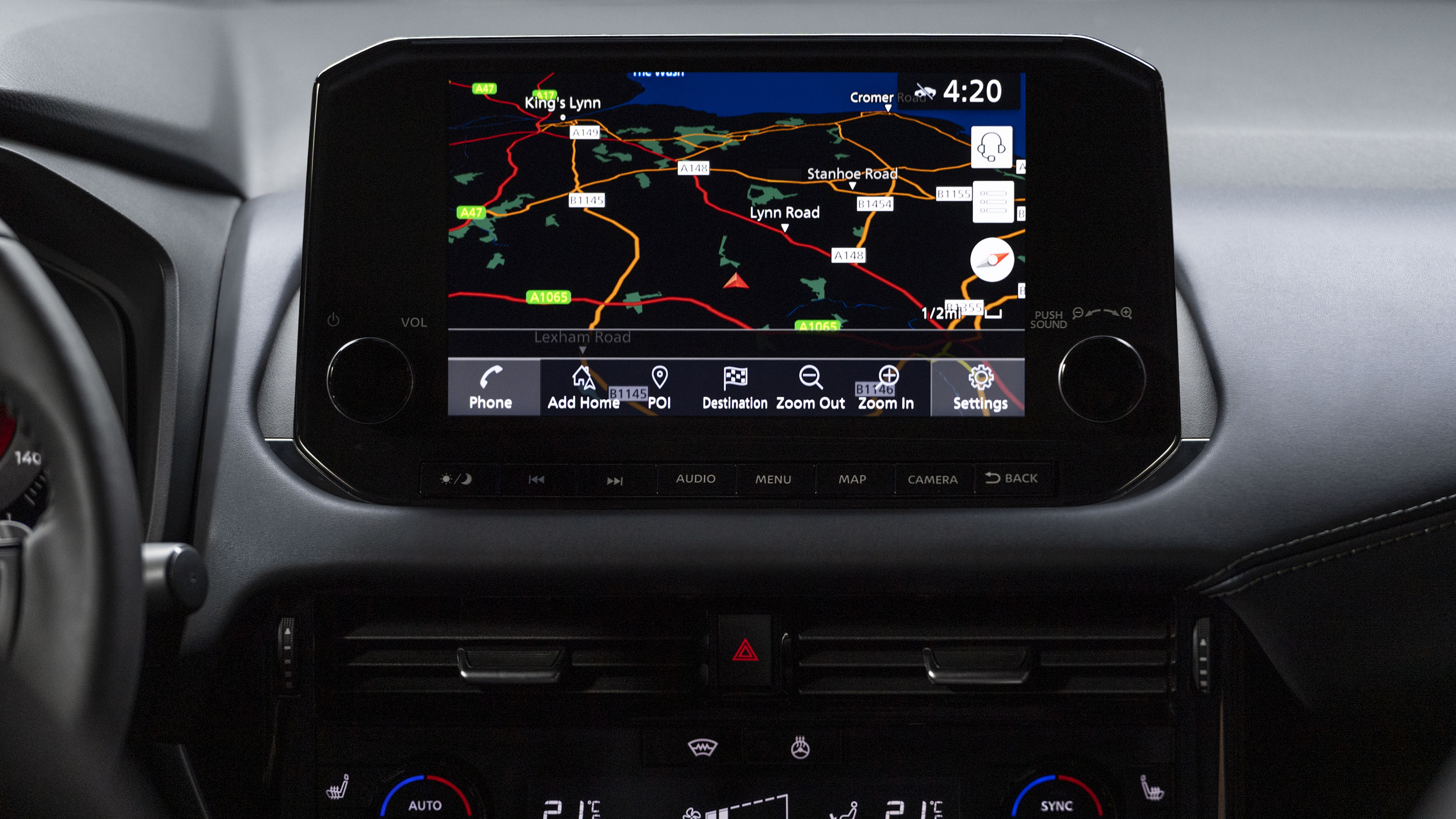 New Nissan Qashqai sat nav