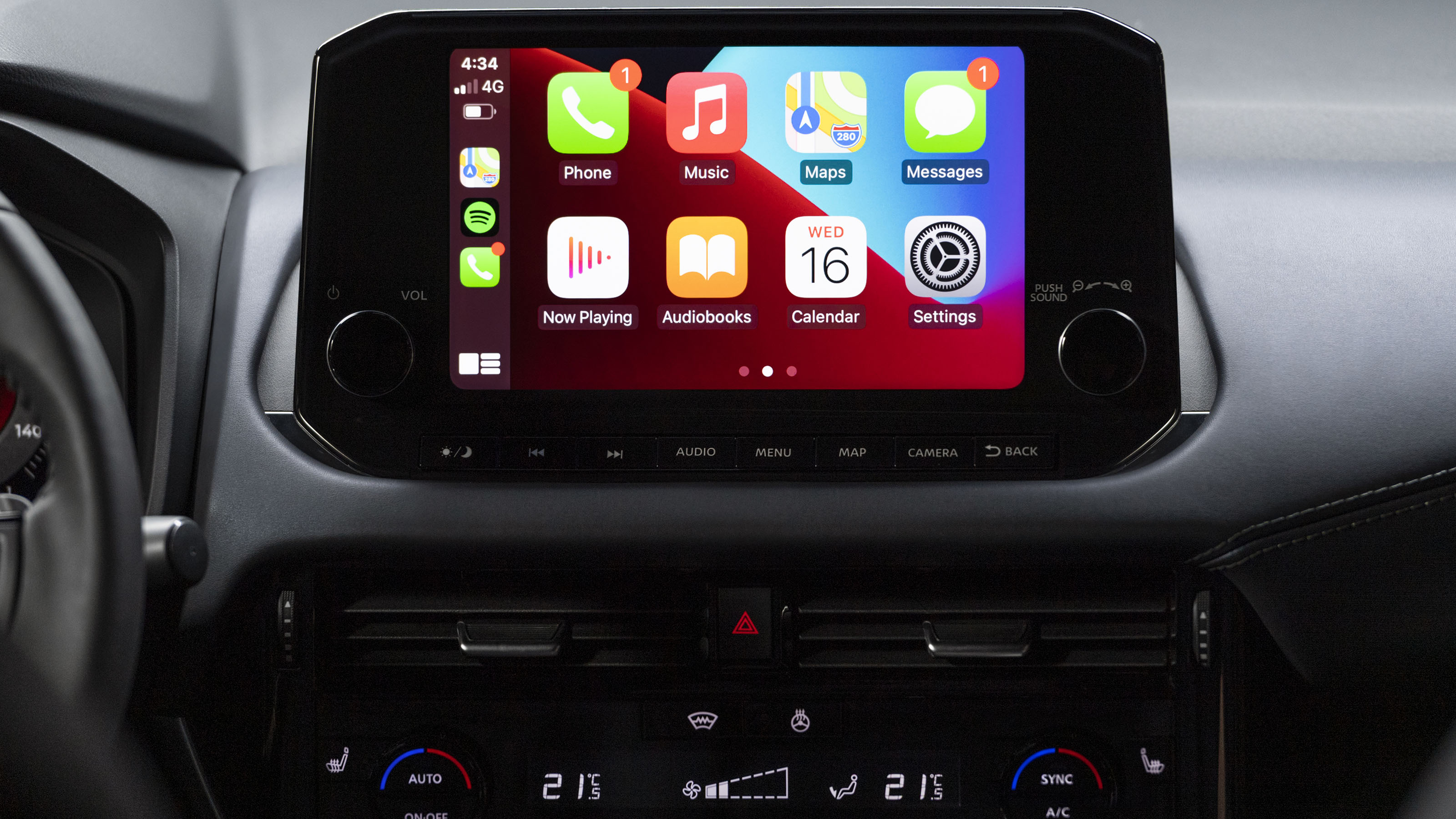 New Nissan Qashqai Apple CarPlay screen