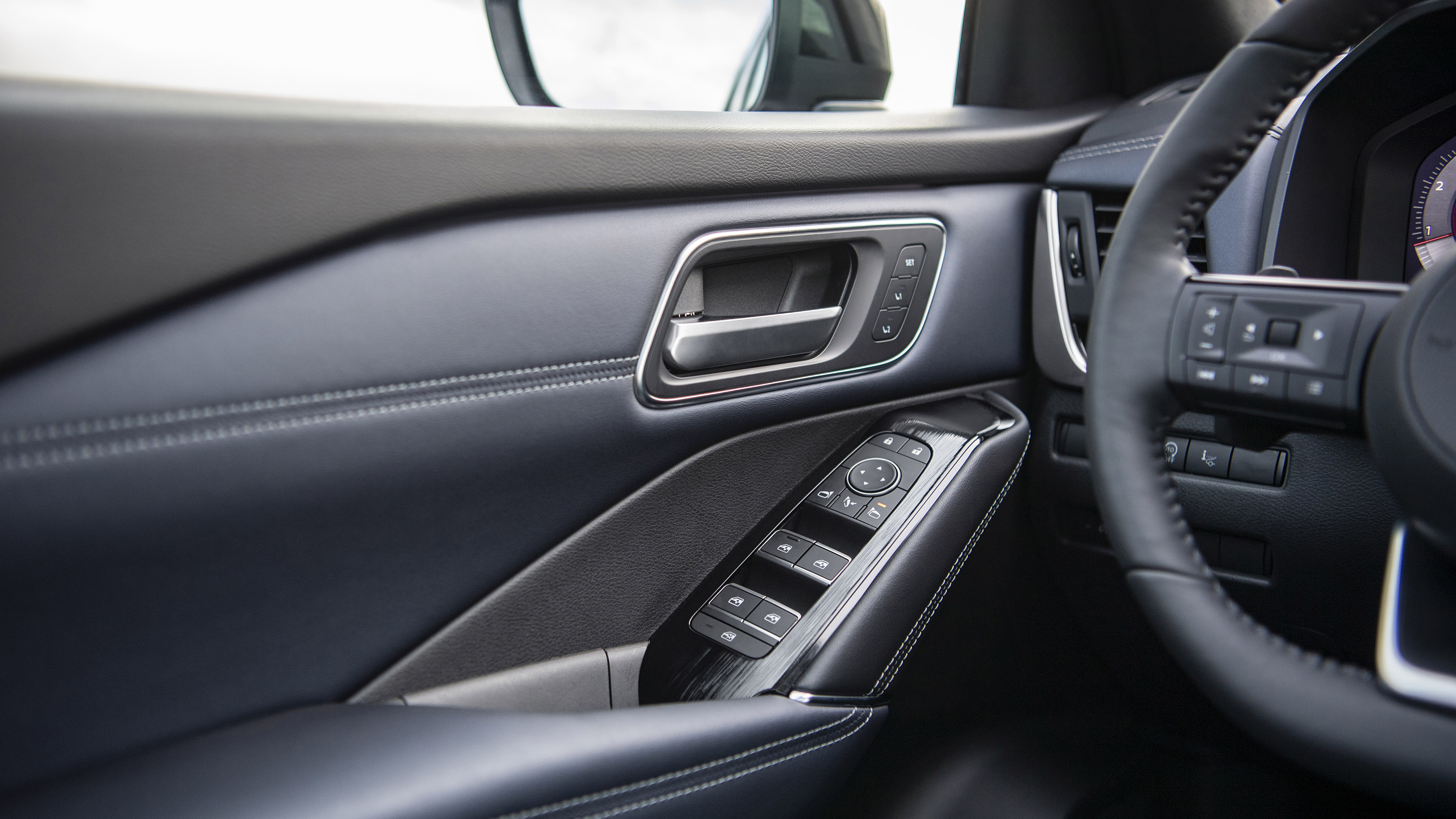 New Nissan Qashqai interior detail