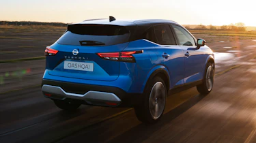 New Nissan Qashqai driving - rear