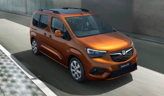 Vauxhall Combo-e Life driving