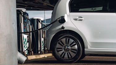 Volkswagen e-up charging