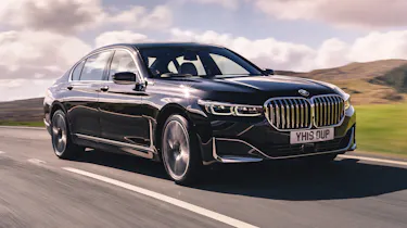 BMW 7 Series saloon - front 3/4 dynamic