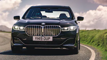 BMW 7 Series saloon - front on dynamic