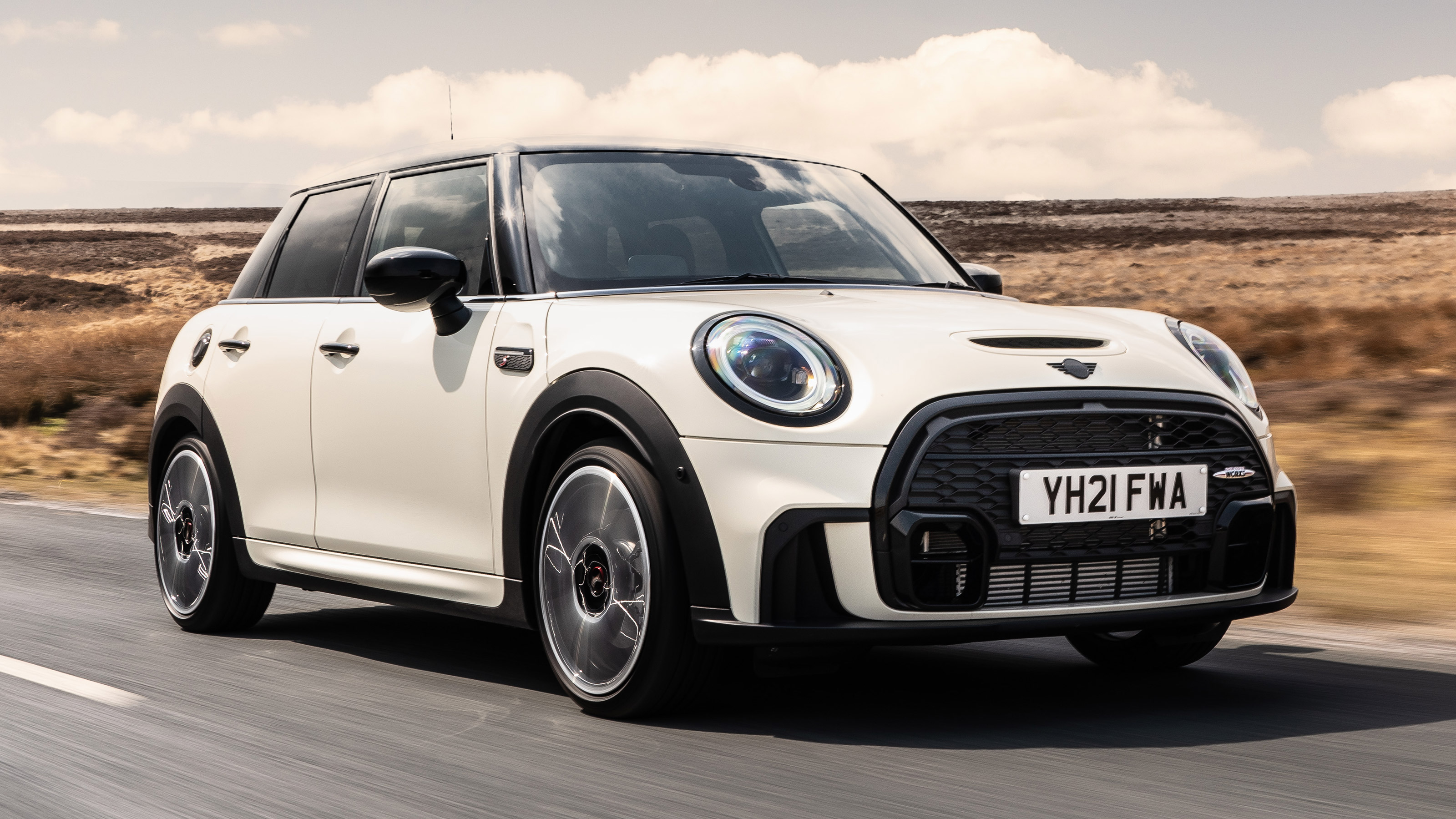 MINI 5-door hatchback 