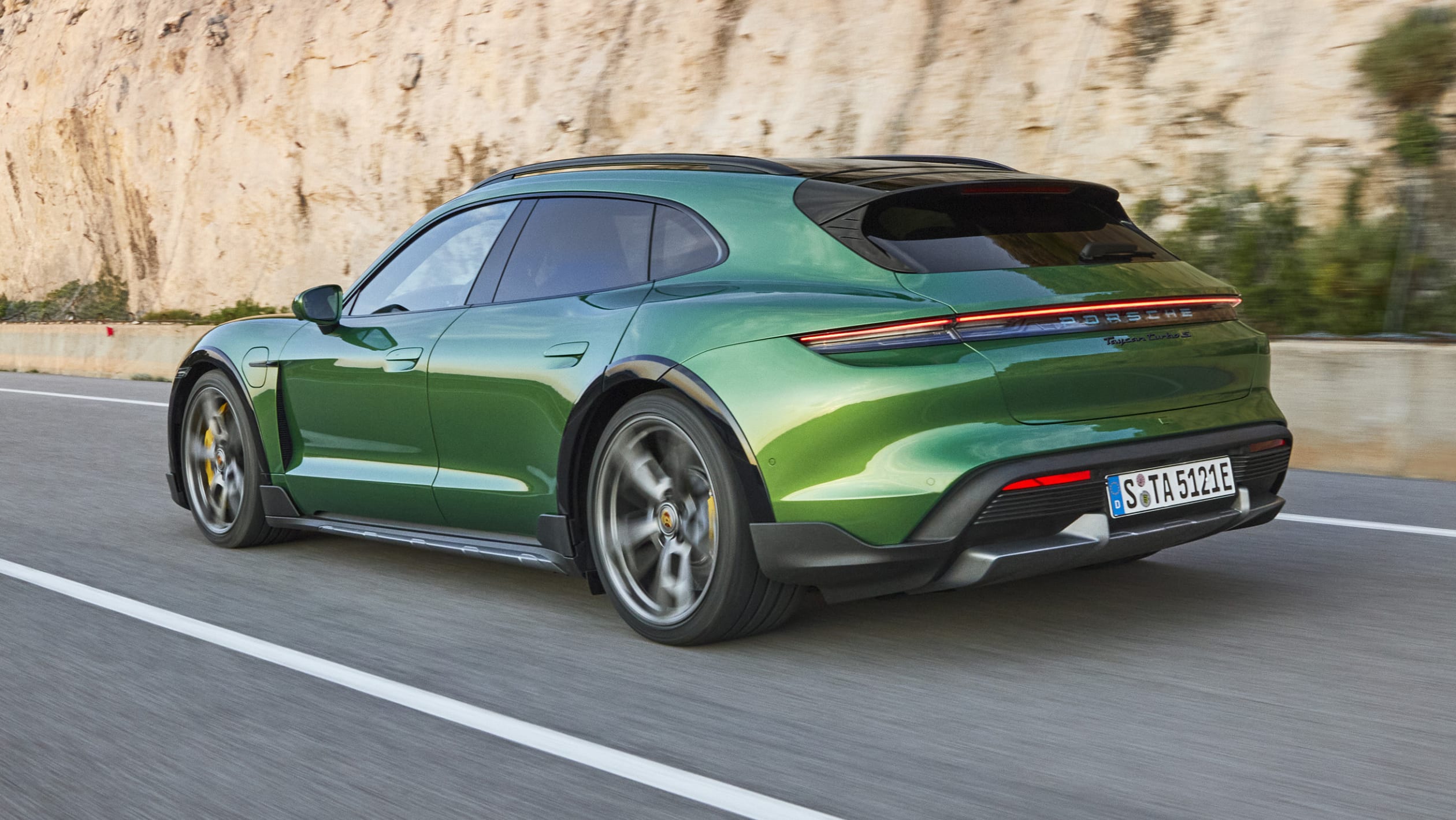 Porsche Taycan Cross Turismo - rear 3/4 