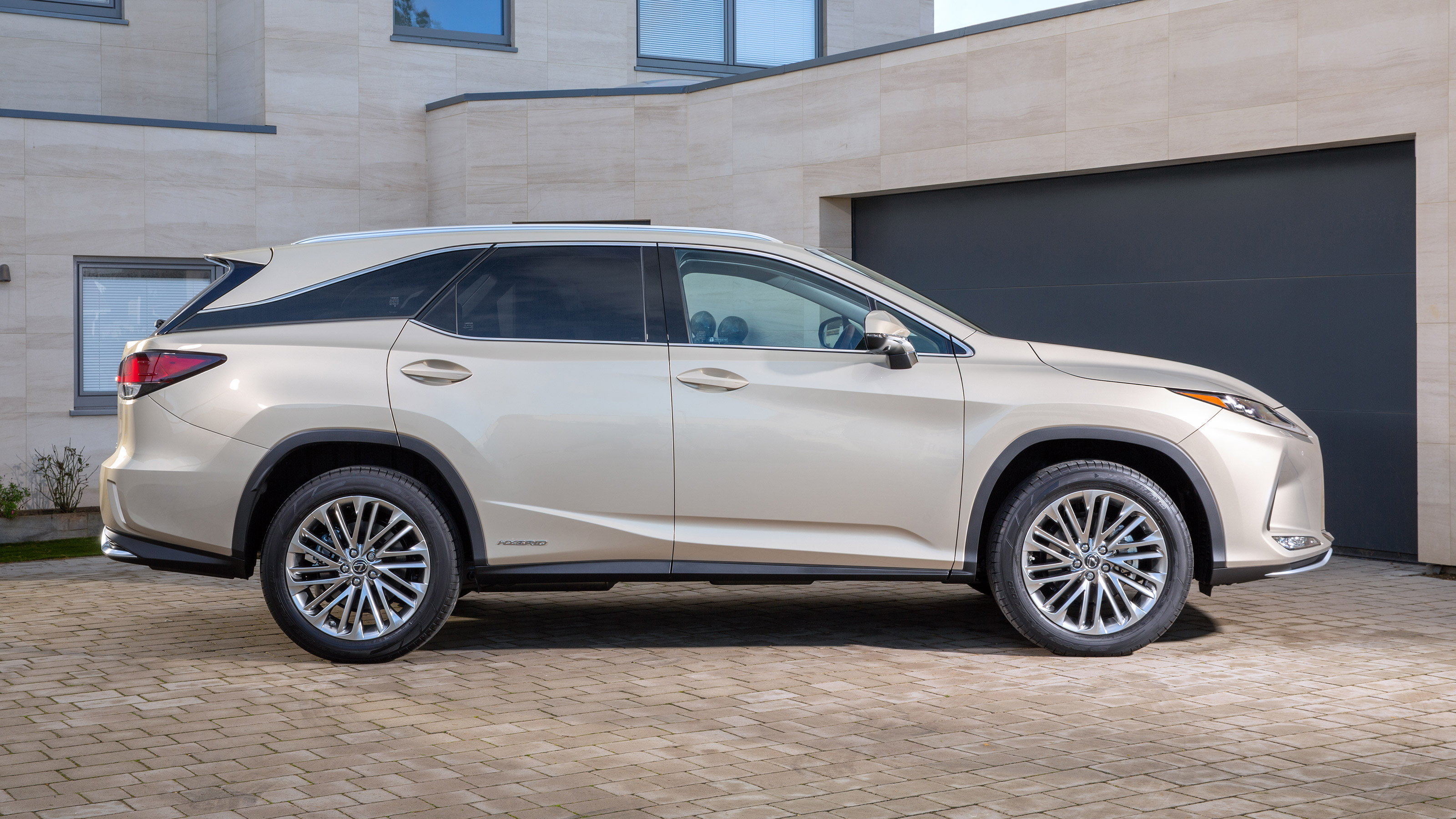 Lexus RX L SUV side static