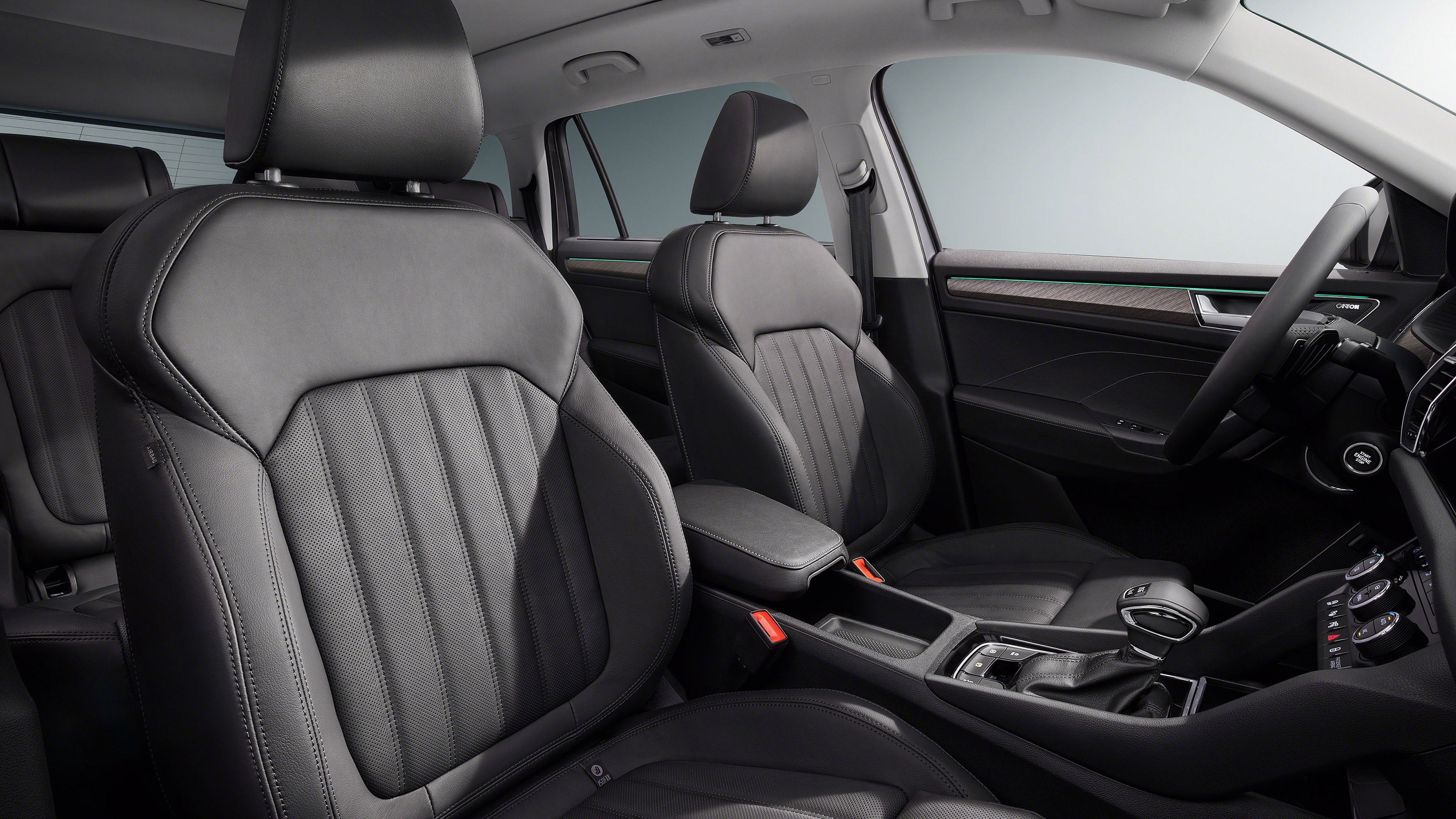 2021 Skoda Kodiaq - front seats