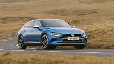 Volkswagen Arteon Shooting Brake estate front 3/4 cornering