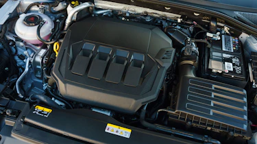 Volkswagen Arteon Shooting Brake estate engine bay