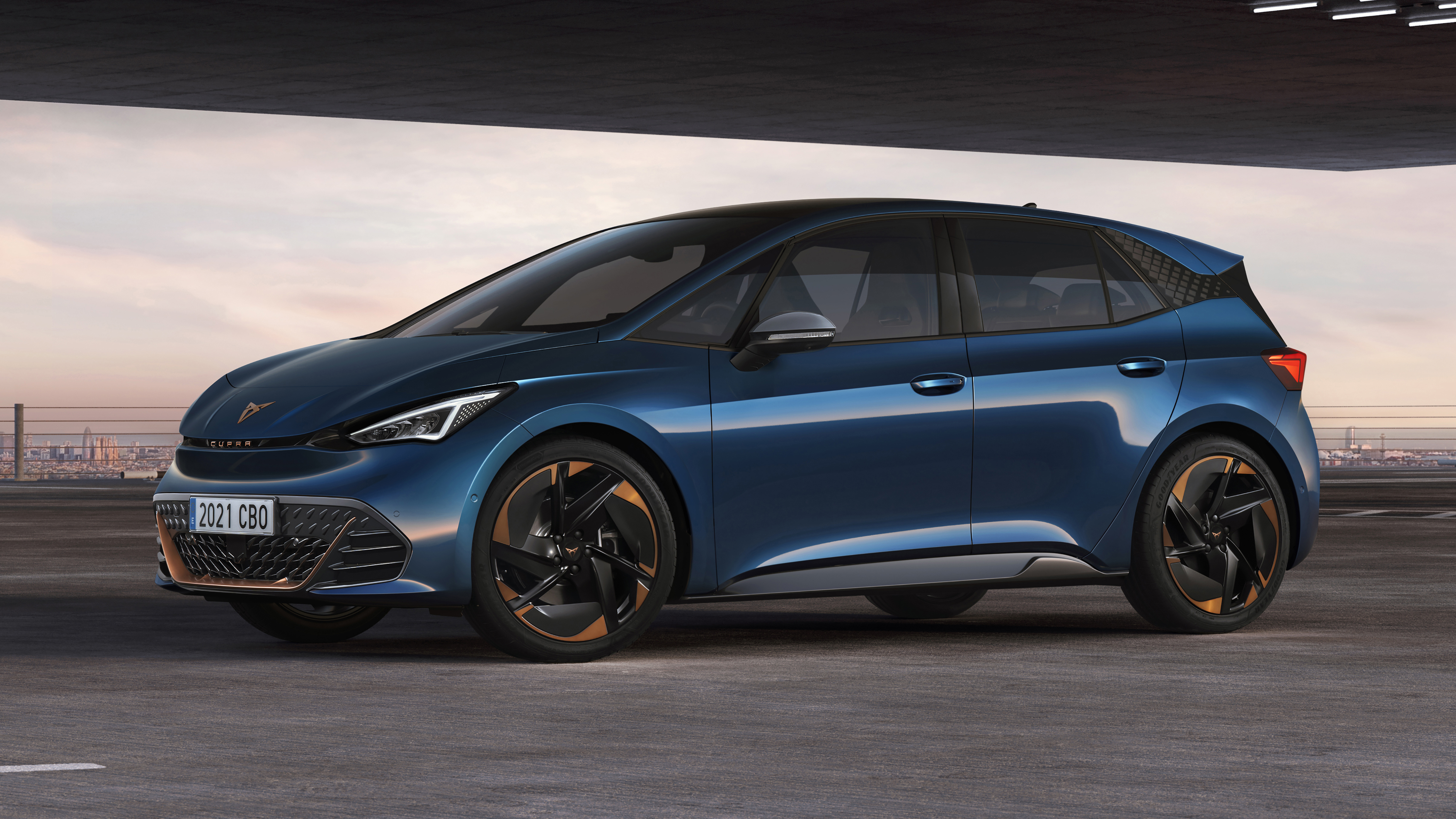 2022 Cupra Born - front 3/4