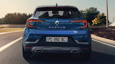 2021 Renault Captur R.S. Line and SE Limited trims