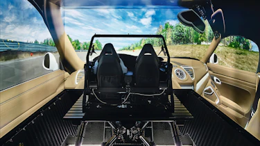 Electric Porsche Macan - virtual cockpit development