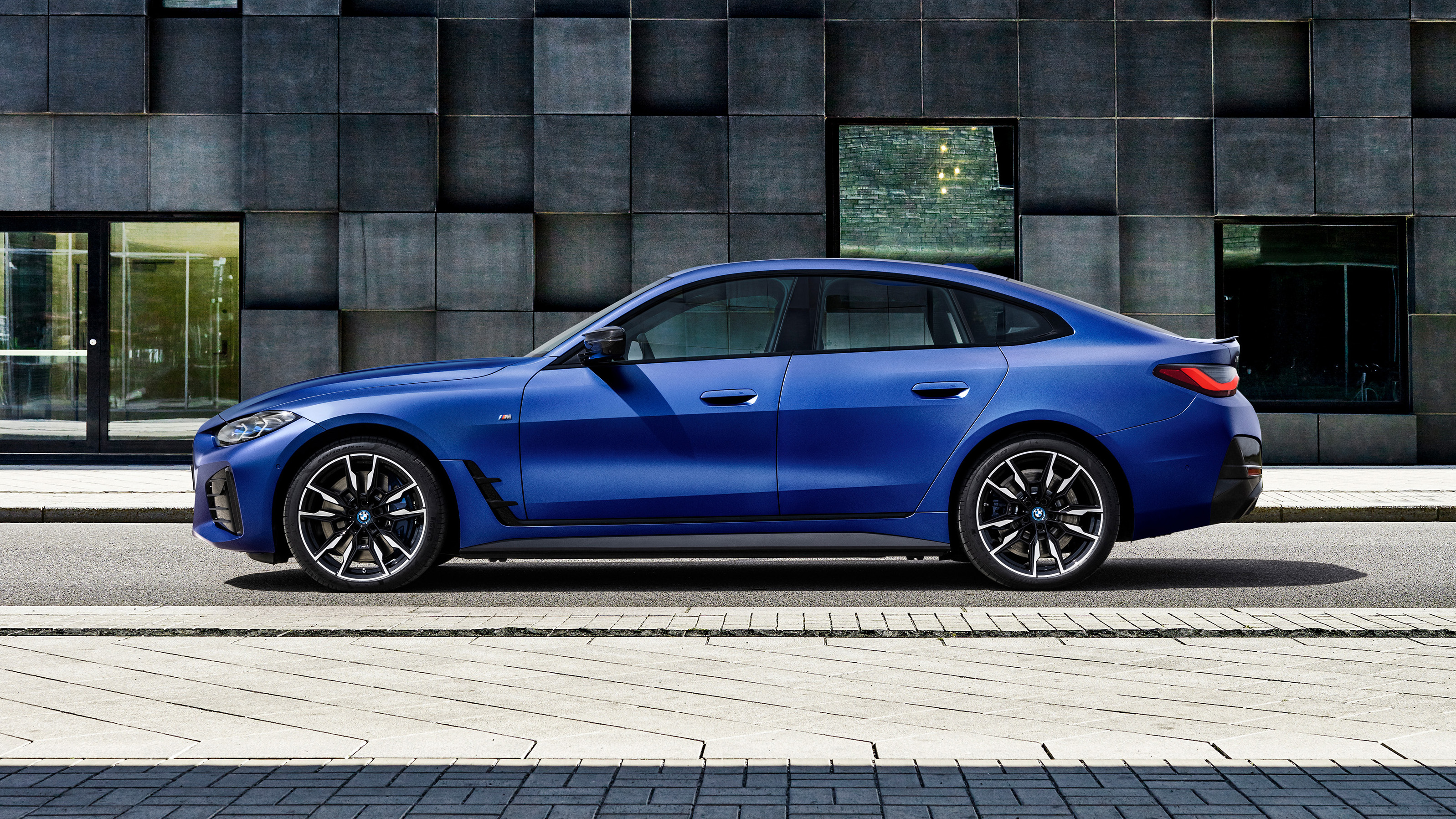 2021 BMW i4 M50 - side view