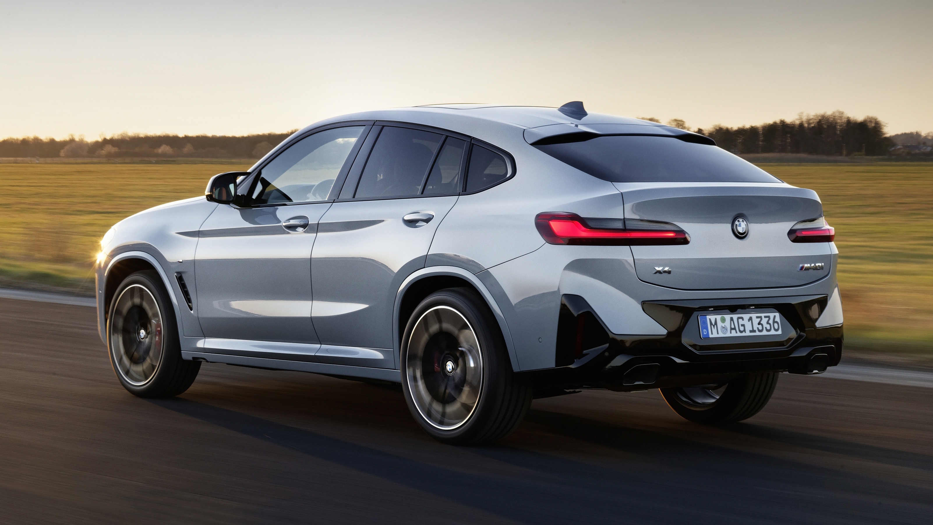 2021 BMW X4 SUV