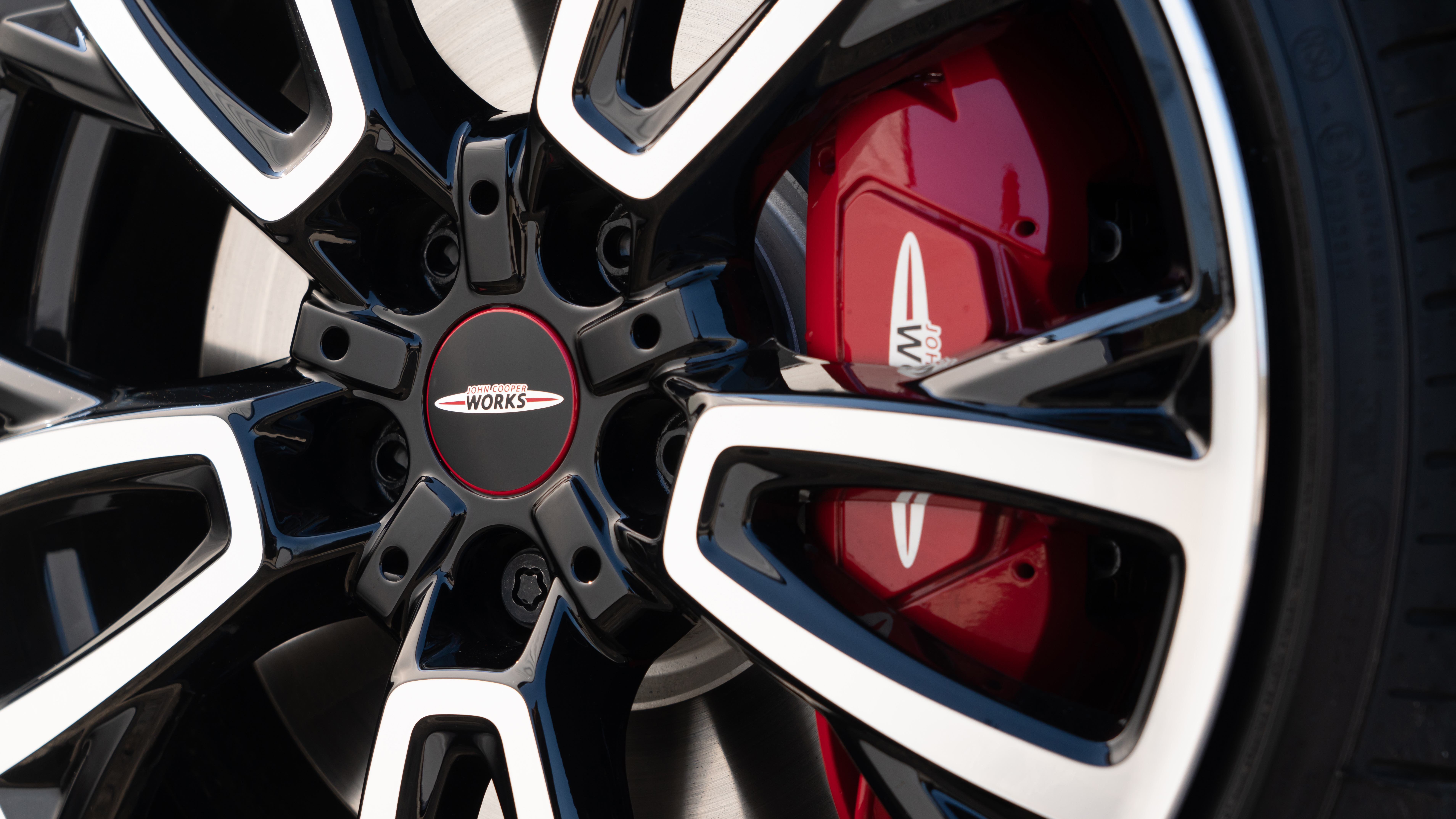 2021 MINI Convertible alloy wheel option