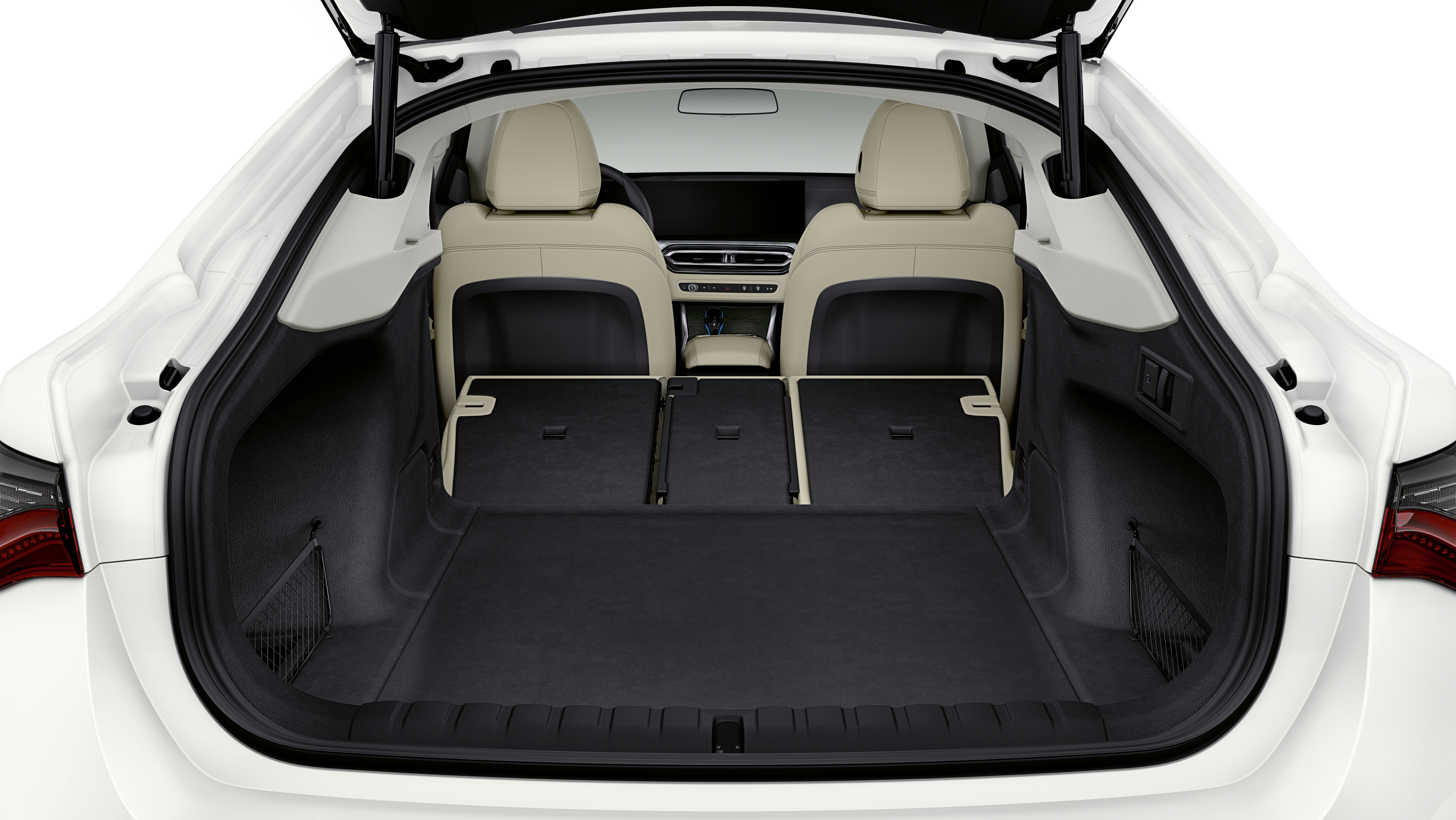 2021 BMW i4 eDrive40 - boot space