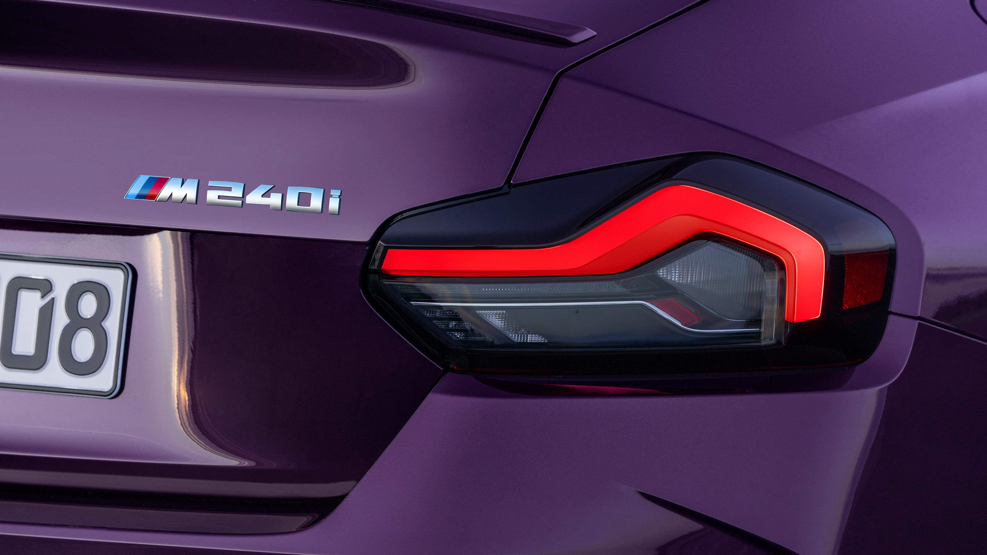 2021 BMW 2 Series Coupe - tail lights