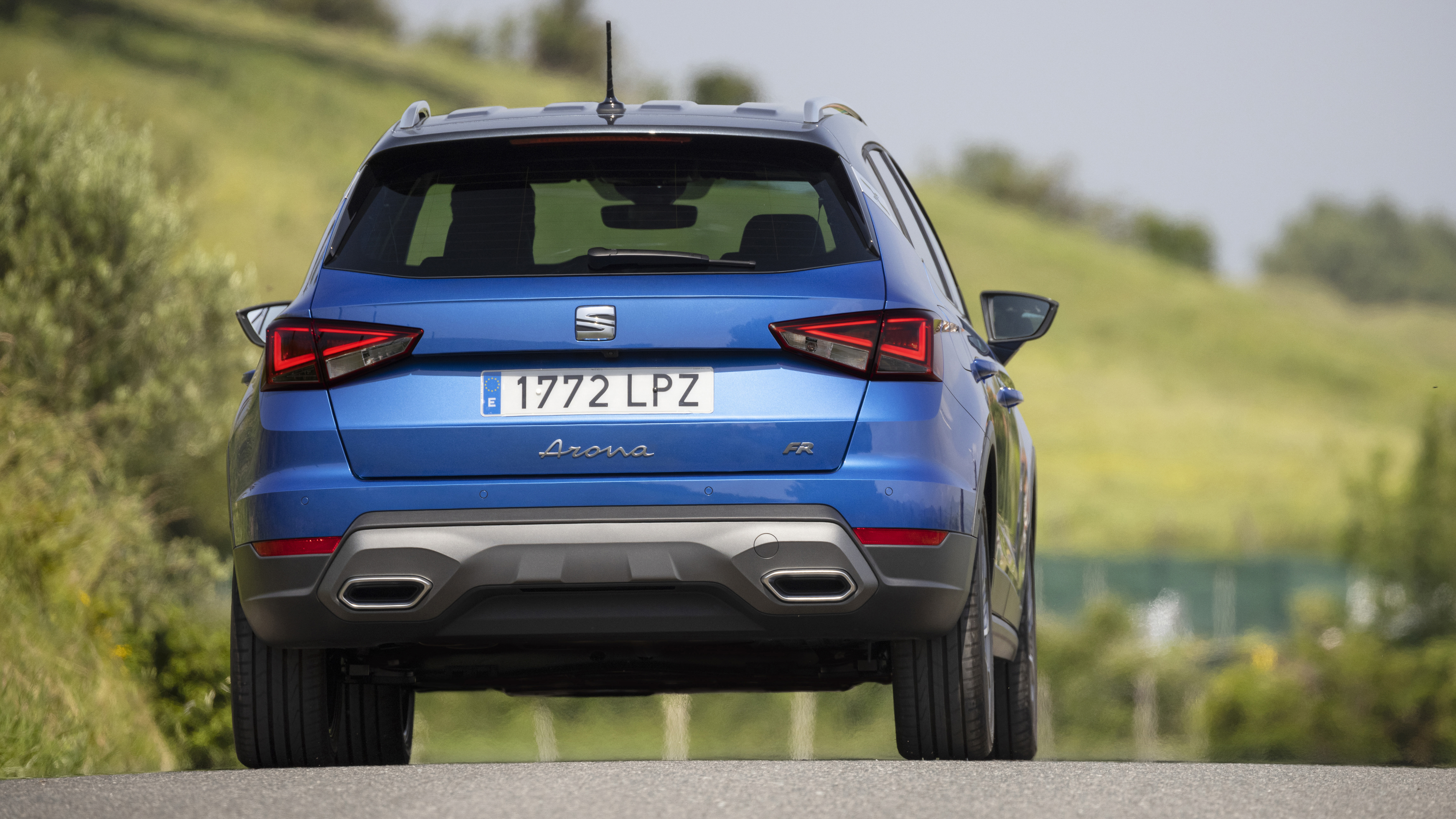 2021 SEAT Arona - rear dynamic 