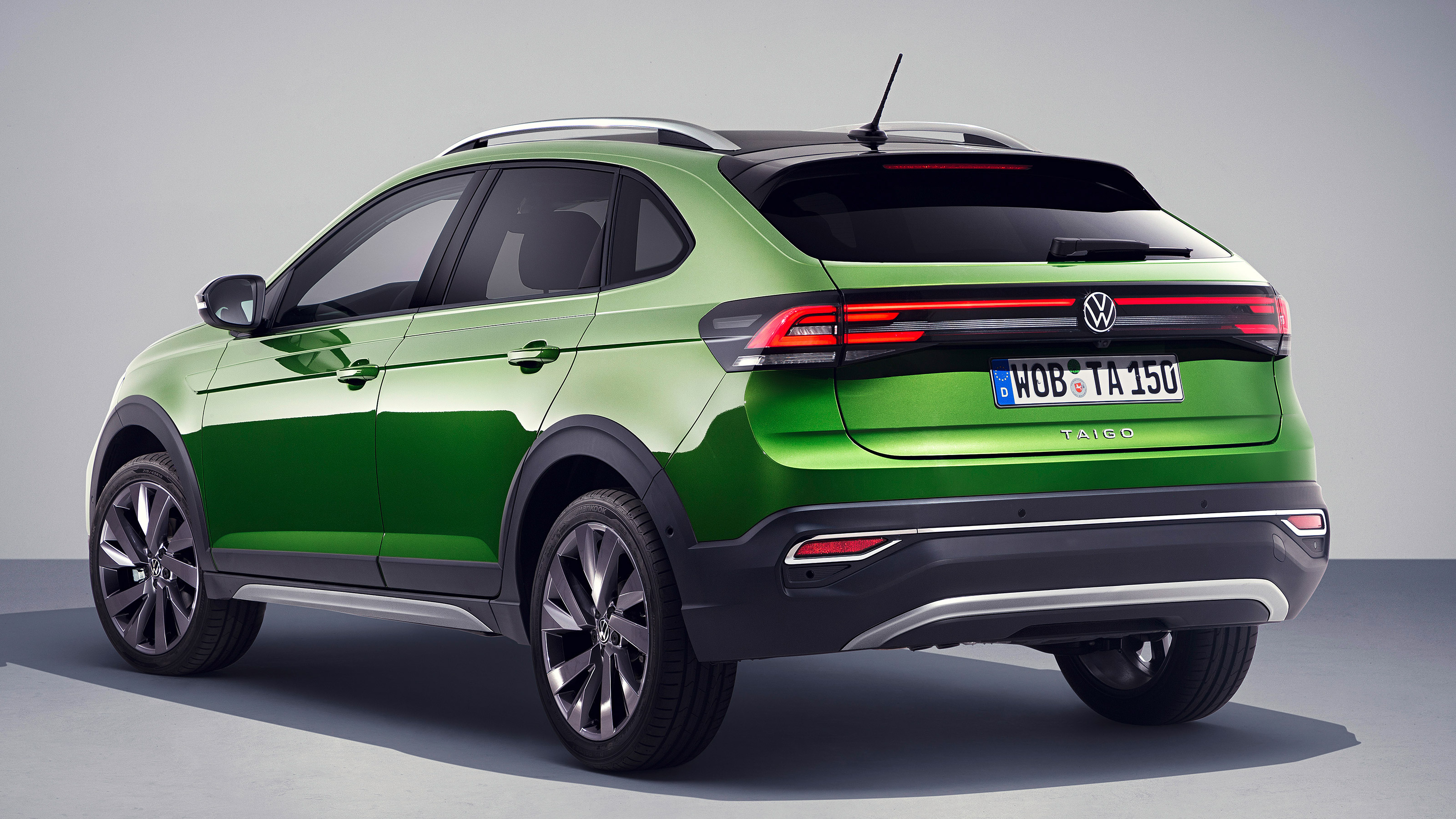 2021 Volkswagen Taigo coupe-SUV.
