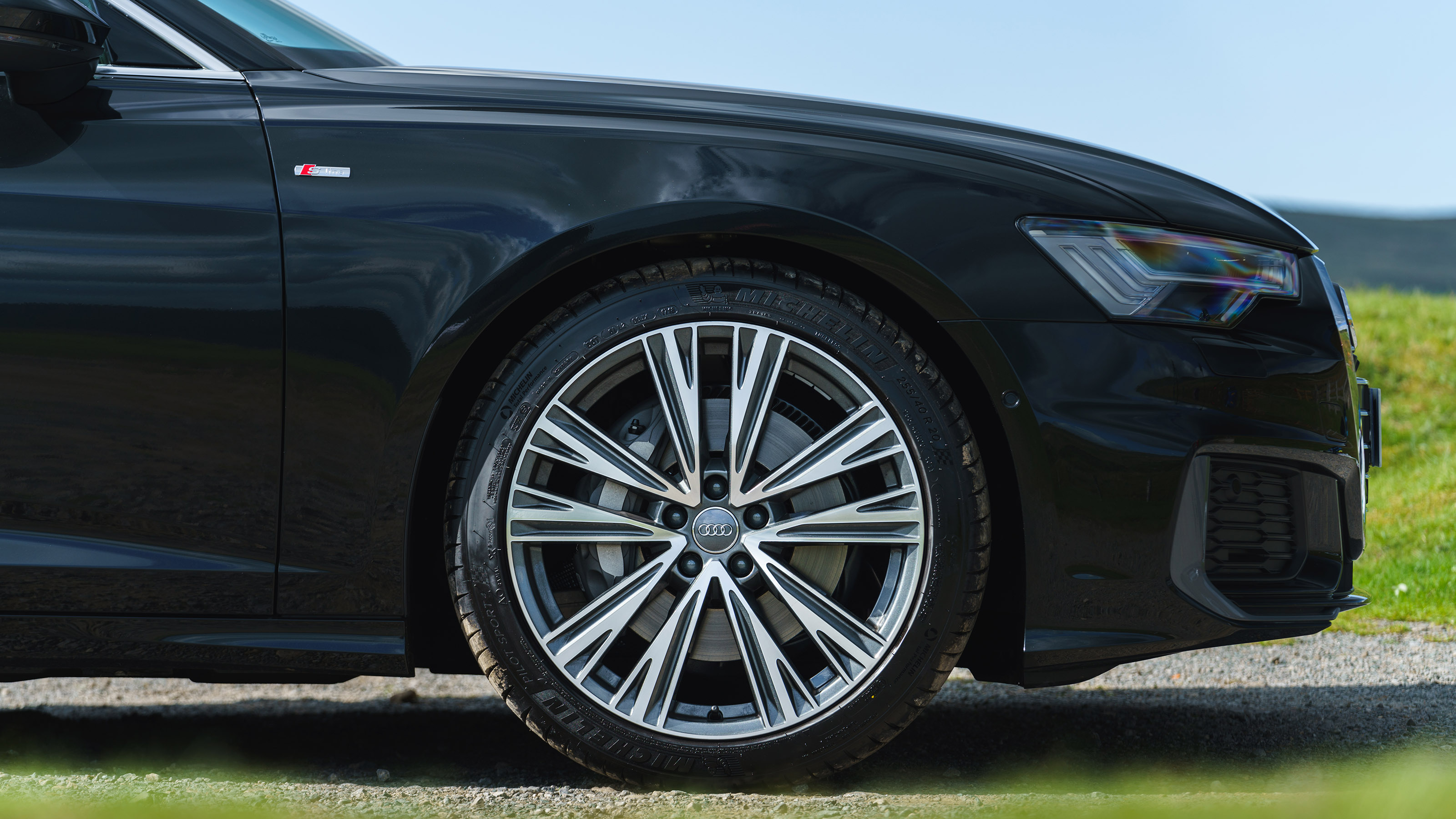 Audi A6 Avant alloy wheel