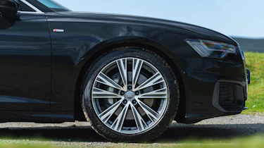 Audi A6 Avant alloy wheel