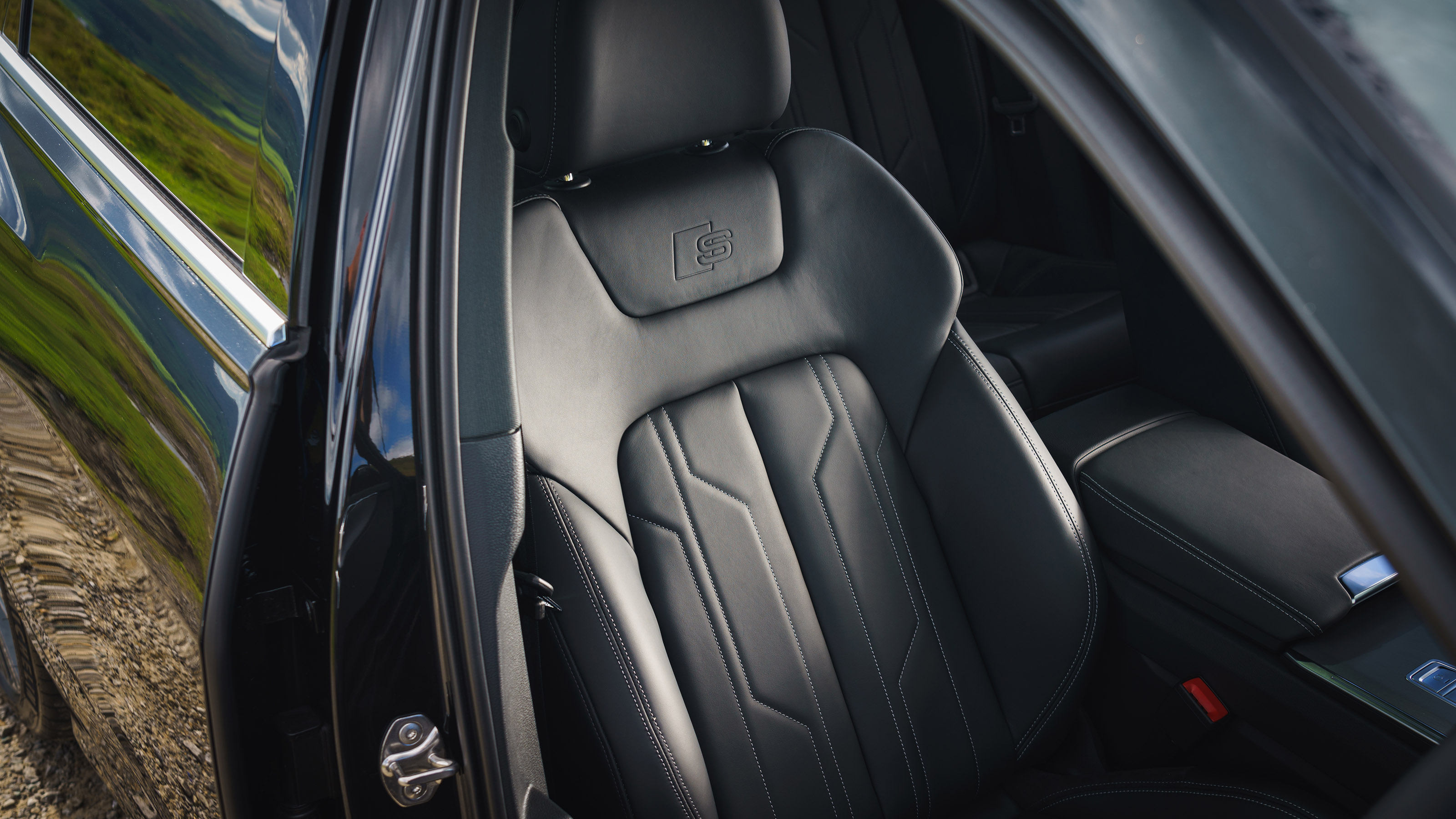 Audi A6 Avant seats