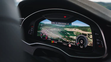 Audi A6 Avant digital dials